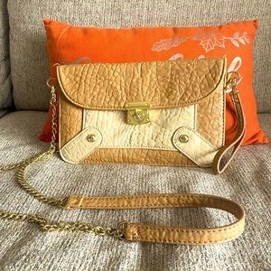 Steve Madden Crossbody Wallet